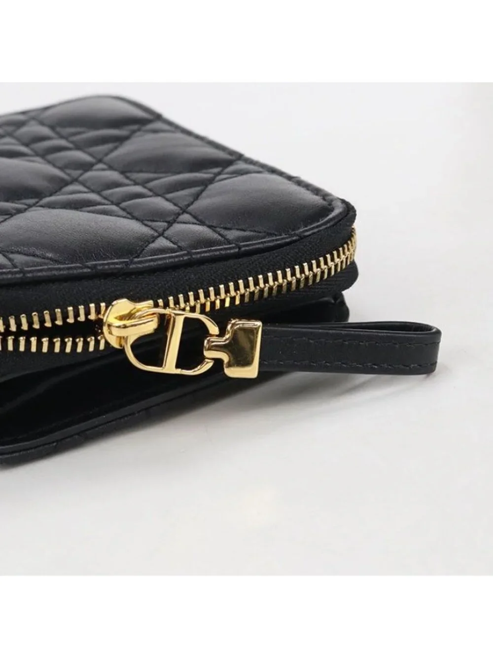 Dior this authentic